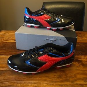 Mens Diadora Soccer Cleats NEW